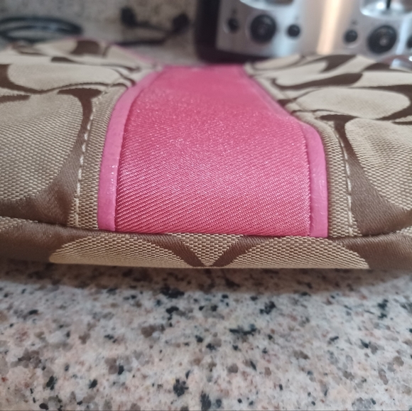 Coach handbag 👜 - Picture 11 of 12